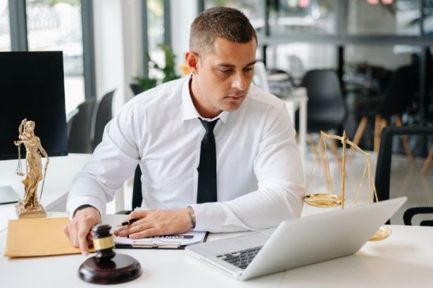 Alexandre Victor De Carvalho