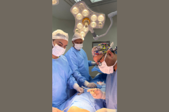 Dr. Gilberson Wanderley Silva mostra como a união entre cirurgia plástica e medicina regenerativa pode transformar sua autoestima.