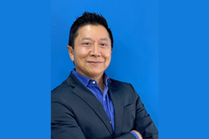 Dr. Milton Seigi Hayashi orienta sobre os sinais que indicam a necessidade da otoplastia em crianças.