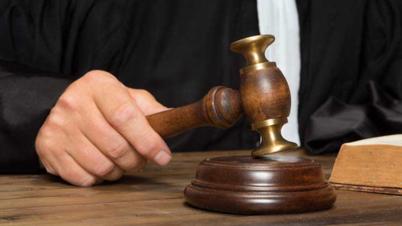 Entenda com Hebron Costa Cruz de Oliveira de que forma o Direito Civil molda nossas relações cotidianas de maneira direta.