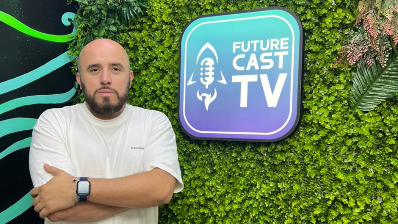 Future Cast TV explora como a inteligência artificial amplia a criatividade e o alcance dos criadores independentes.
