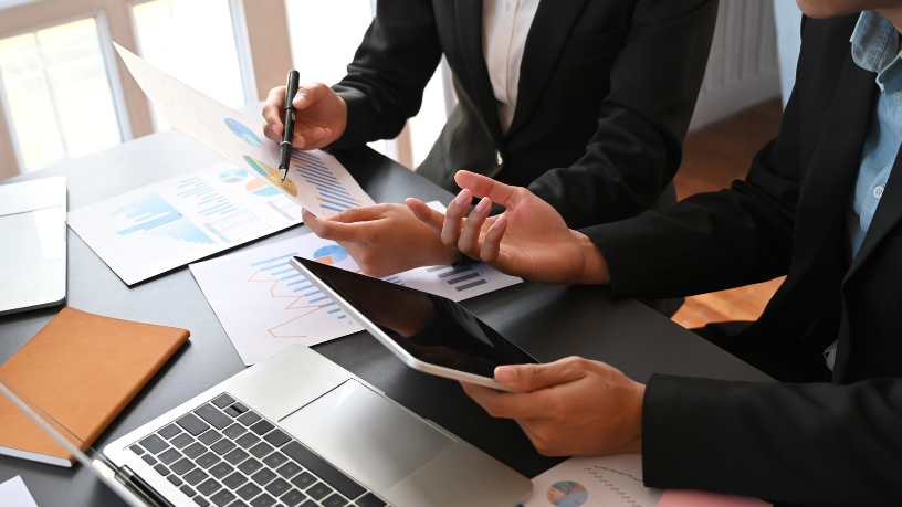 Andre de Barros Faria mostra como a Consultoria 4.0 utiliza IA e análise preditiva para antecipar cenários e elevar decisões estratégicas.