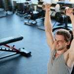 Gustavo Luíz Guilherme Pinto destaca como o fortalecimento muscular protege a saúde óssea e reduz o risco de doenças degenerativas.