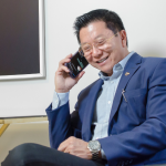 O dossiê mamoplastia reúne tudo sobre aumento, redução e mastopexia com técnicas atualizadas, comenta Milton Seigi Hayashi.